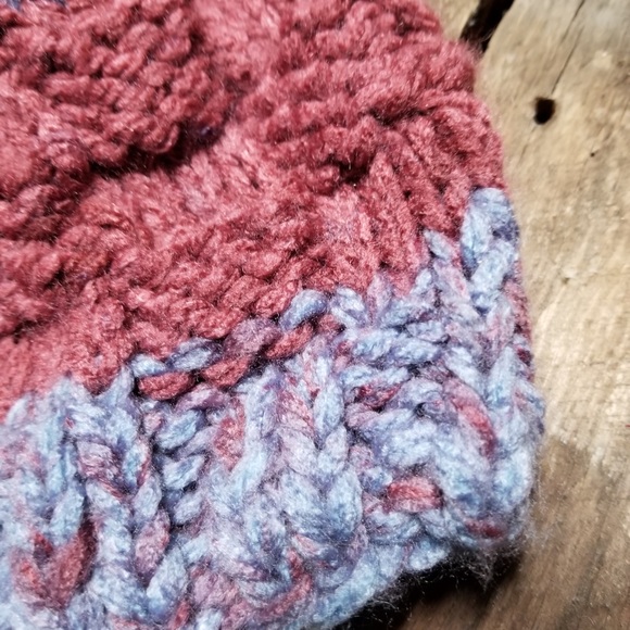 Handmade knitted stocking hat and scarf - Picture 4 of 6